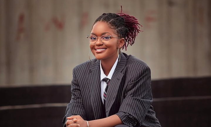 🎧 Gloria Bash, d'un cover virale à une signature chez Black Star France