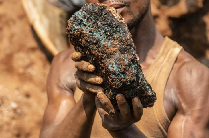 L’ONG EIA alerte sur une « crise de santé publique » à proximité de mines de cobalt au Lualaba
