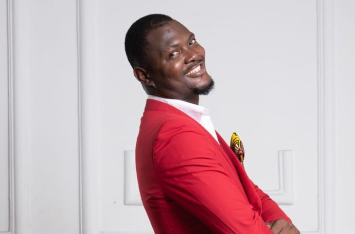 🎧Josué Mpaka, humoriste : « Si Ronsia Kukiel n’avait pas existé, il n’y aurait pas de stand-up congolais »