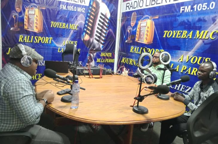 🎧RDC : comment les radios locales deviennent des remparts contre les conflits communautaires