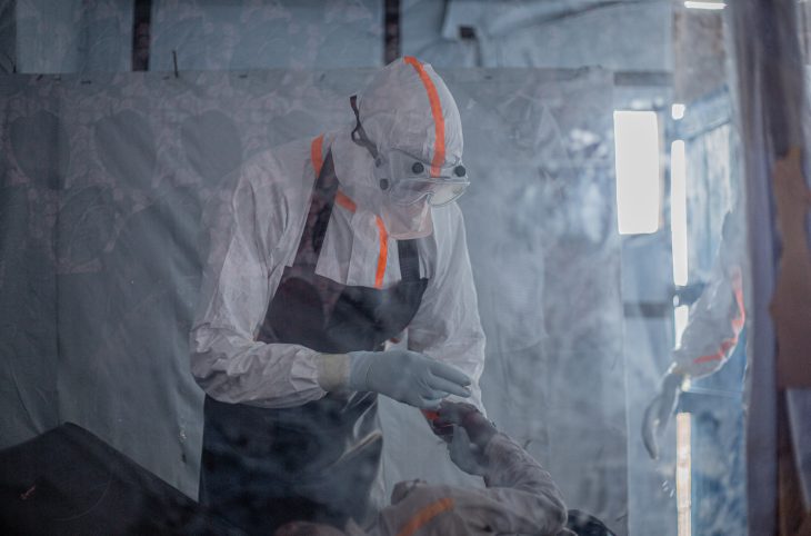 🎧Ebola en RDC : les radios communautaires, un rempart contre la désinformation et la peur
