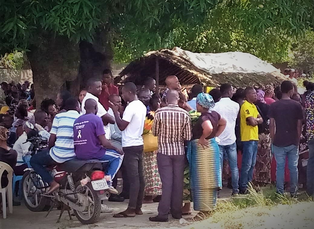 Kisangani : Des foules de plus de 20 personnes attroupées devant les morgues au mépris des gestes barrières