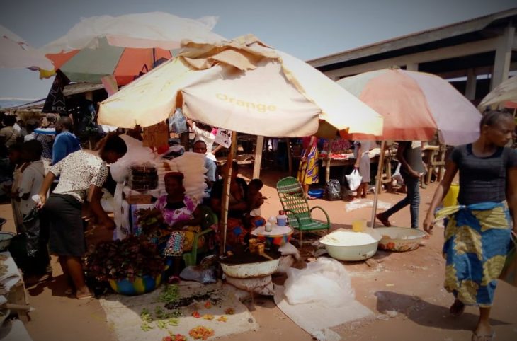 Tshimbulu : rares sur le marché, les denrées de première nécessité vendues à prix d'or
