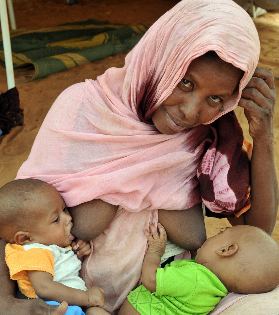 Question Covid-19 : Une mère peut-elle contaminer son enfant en l’allaitant