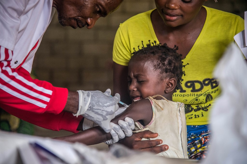La vaccination de routine dans le respect des gestes barrières à Tshimbulu
