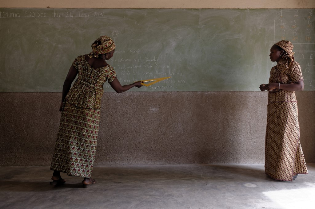 A Mbuji-Mayi, une association vole au secours des analphabètes