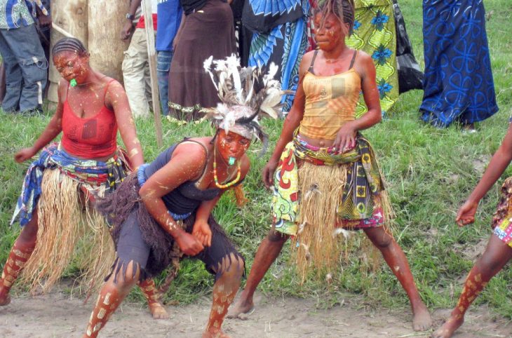 La musique congolaise: entre l'art et l'éloge