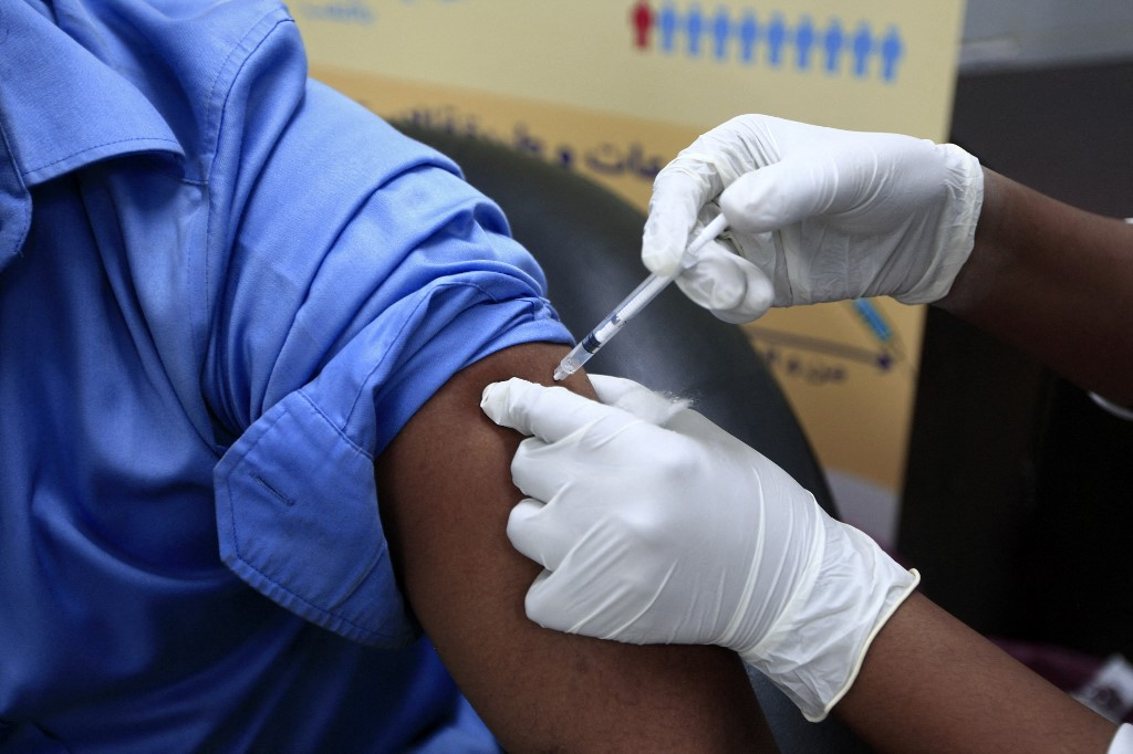 La vaccination contre la covid-19 fait débat