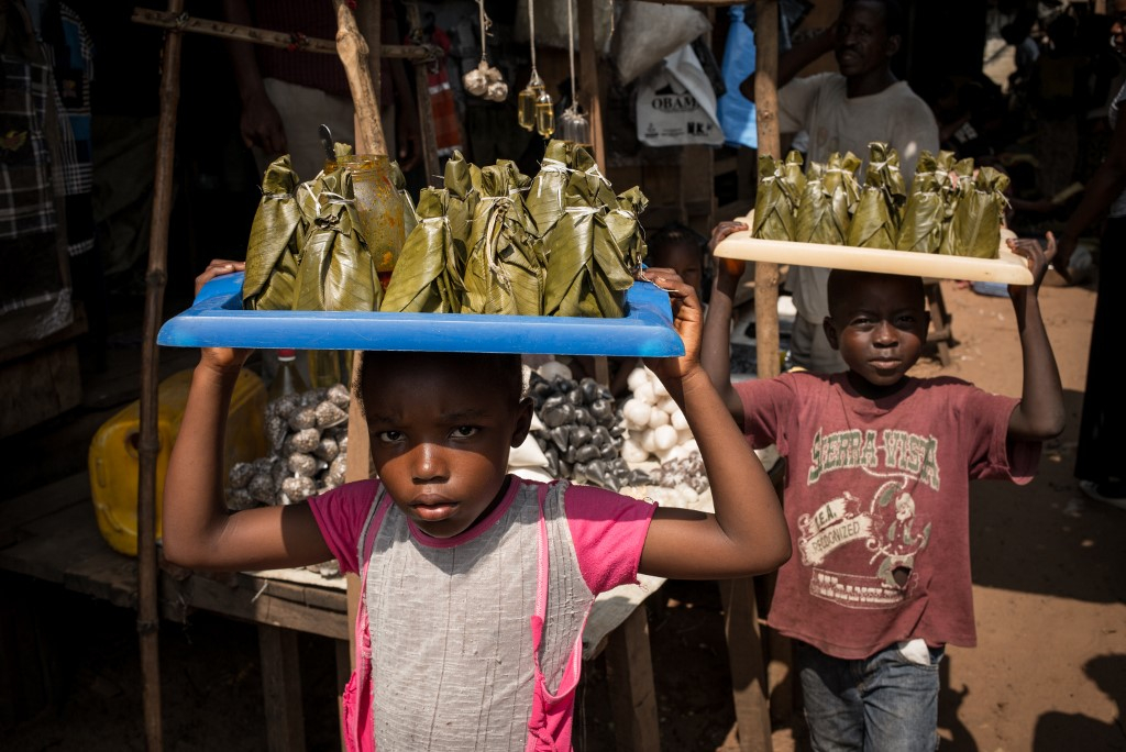 RDC : La Lizadeel et d’autres organisations de la société civile sensibilisent la communauté sur les dispositions du code de travail interdisant le travail des enfants
